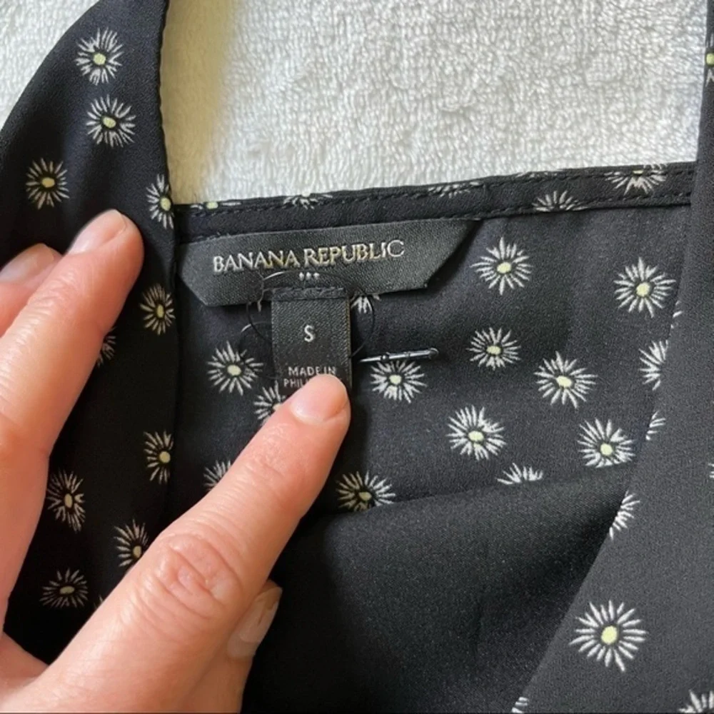 Banana Republic Daisy Women’s Top Small